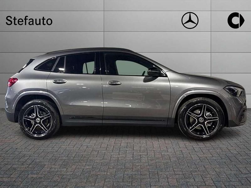 Nuova Mercedes GLA200 AMG line 150 CV (110 kW) 2026 Grigio montagna SUV