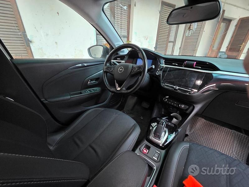 Usata Opel Corsa Elegance 100 CV (73 kW) 2022 Bianco Berlina