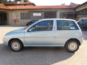 Lancia ypsilon 2002