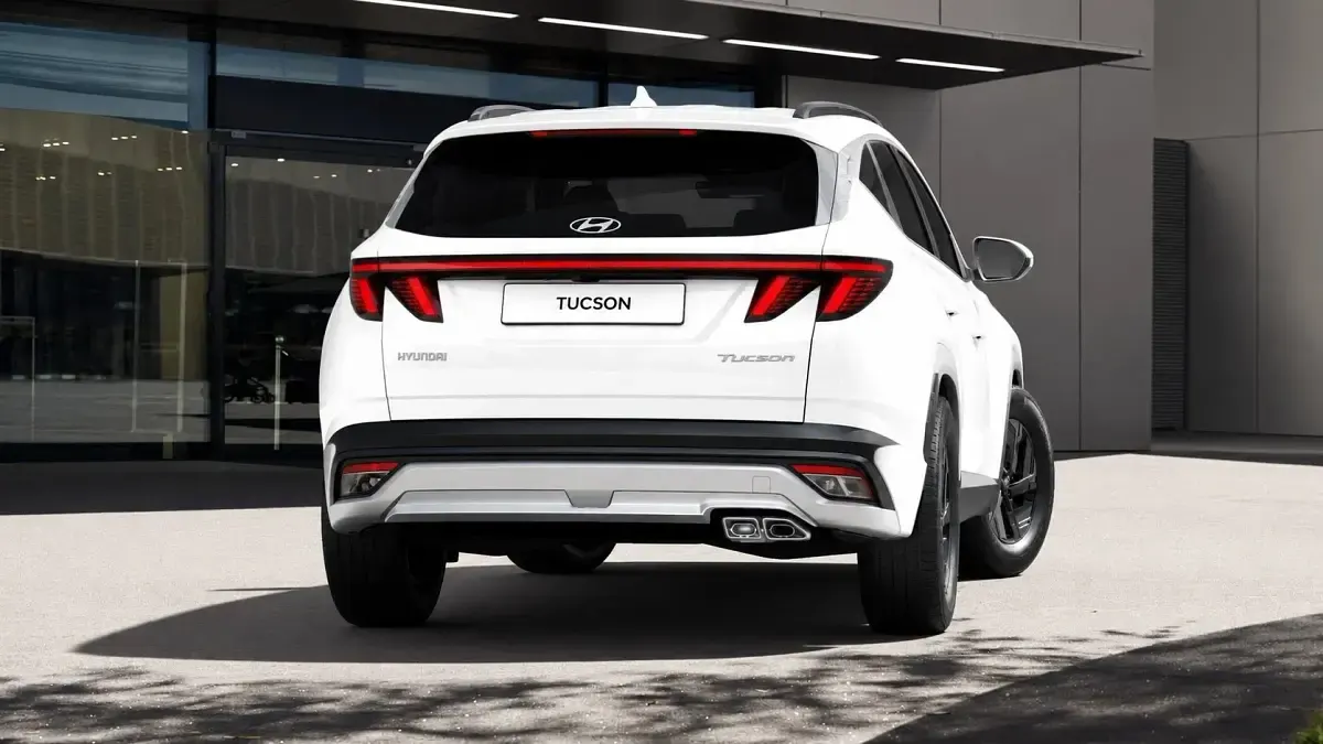 Nuova Hyundai Tucson Blackline 136 CV (100 kW) 2026 Atlas white SUV