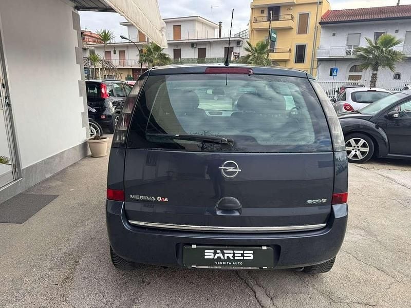Usata Opel Meriva Cosmo 75 CV (55 kW) 2008 Grigio Monovolume