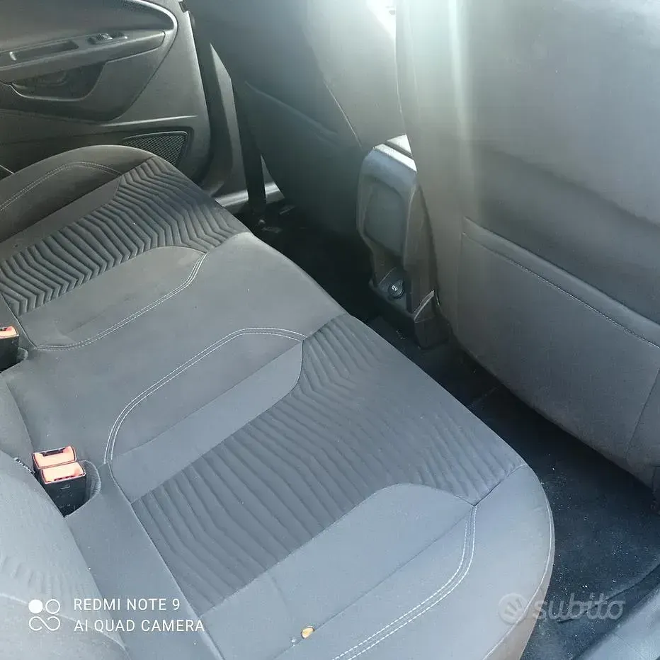 Gebraucht Ford Fiesta Titanium 75 PS (55 kW) 2014 Grau Kleinwagen