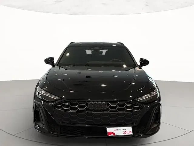 Usata Audi A5 S-Line 299 CV (219 kW) 2025 Nero mythos metallizzato Station wagon