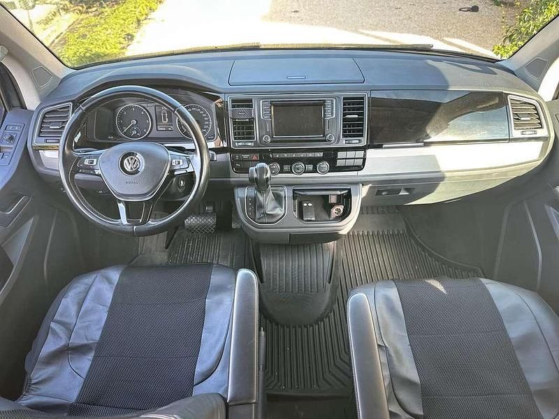 Usata VW California California 204 CV (150 kW) 2017 Grigio Furgone