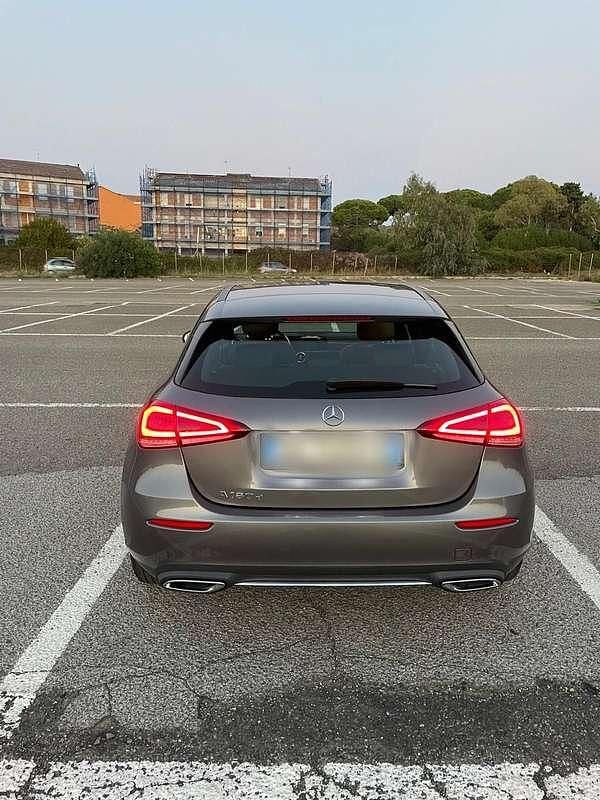 Usata Mercedes A180 116 CV (85 kW) 2020 Berlina