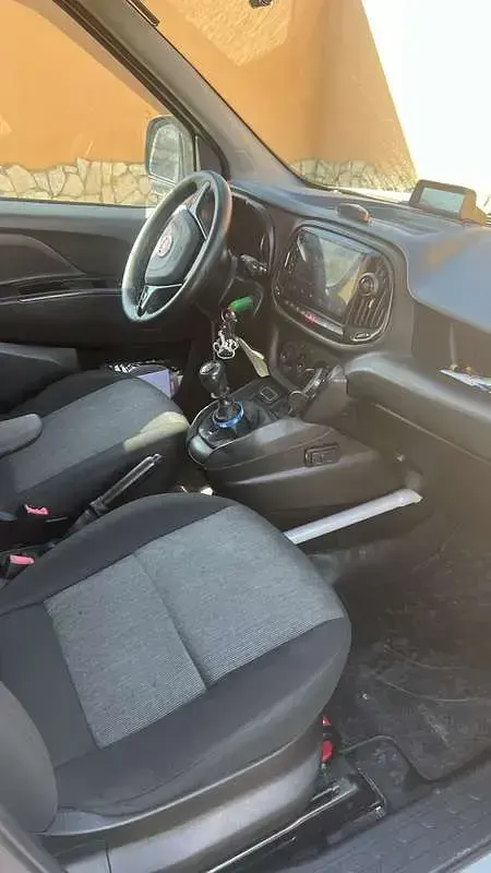 Usata Fiat Doblò 101 CV (74 kW) 2016 Monovolume