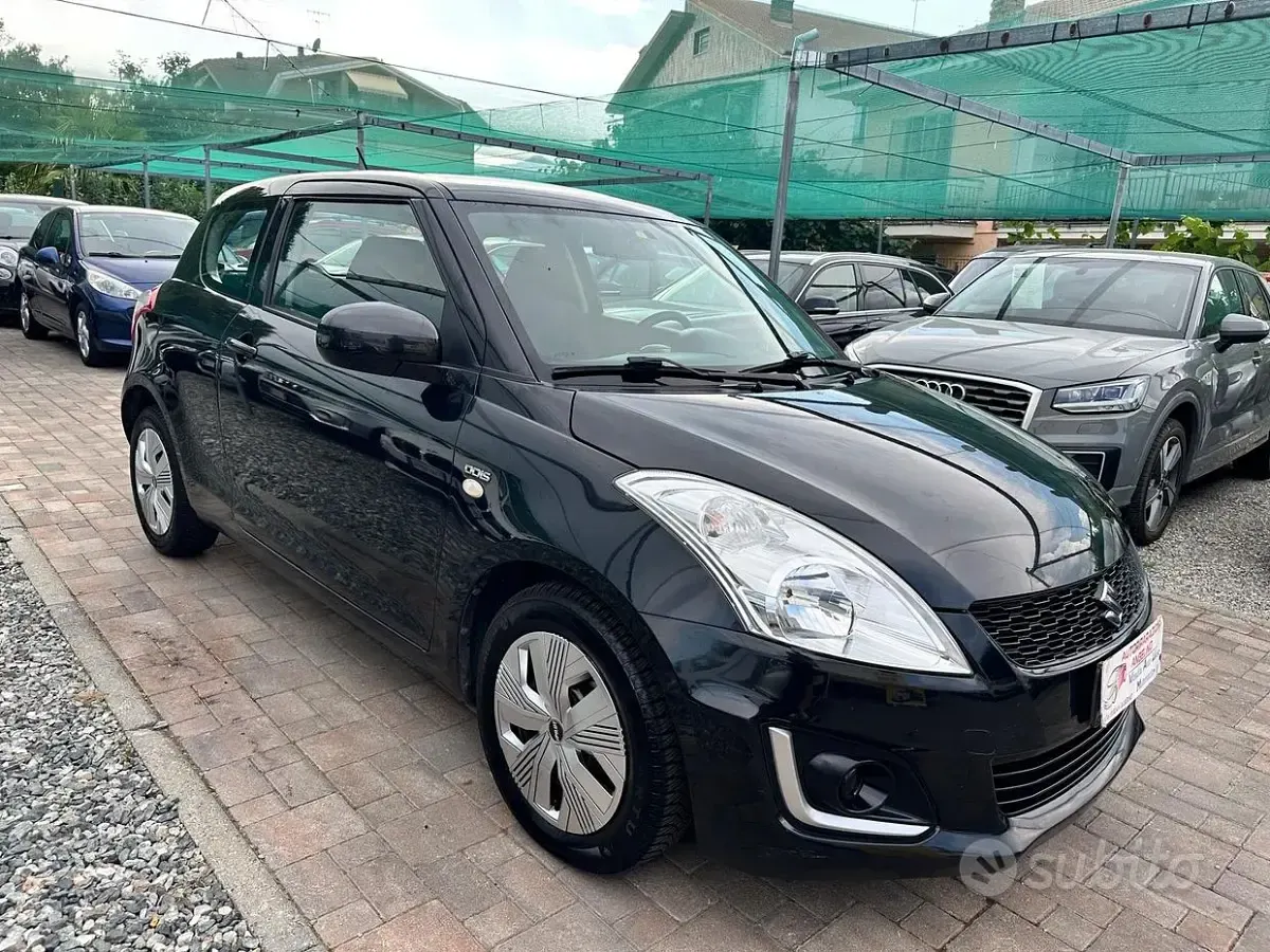 Usata Suzuki Swift 75 CV (55 kW) 2014 Nero Utilitaria