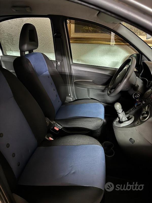 Usata Fiat Panda 69 CV (50 kW) 2017 Grigio Utilitaria