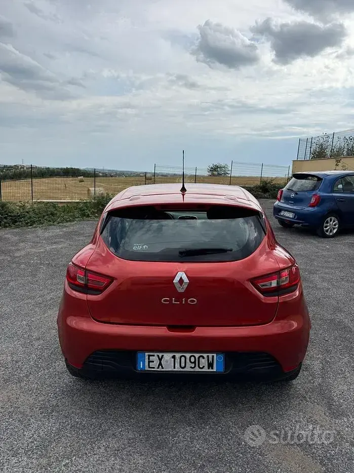 Usata Renault Clio IV 72 CV (52 kW) 2015 Rosso Berlina