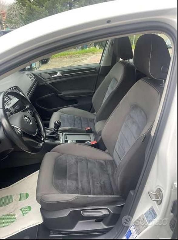 Usata VW Golf VII 110 CV (80 kW) 2014 Bianco Berlina