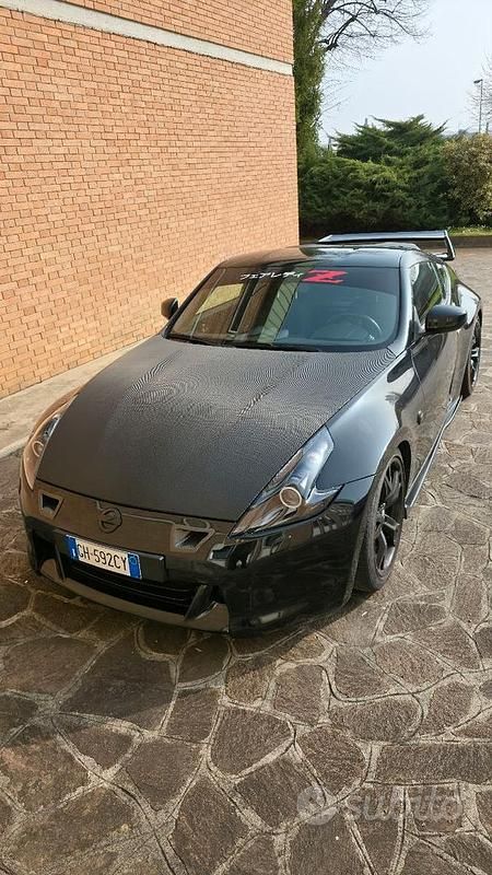 Usata Nissan 370Z 330 CV (242 kW) 2011 Nero Coupé