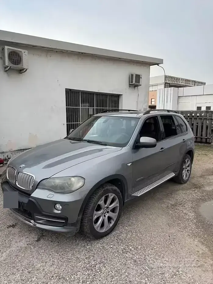 Usata BMW X5 Efficient Dynamics 286 CV (210 kW) 2008 Grigio SUV