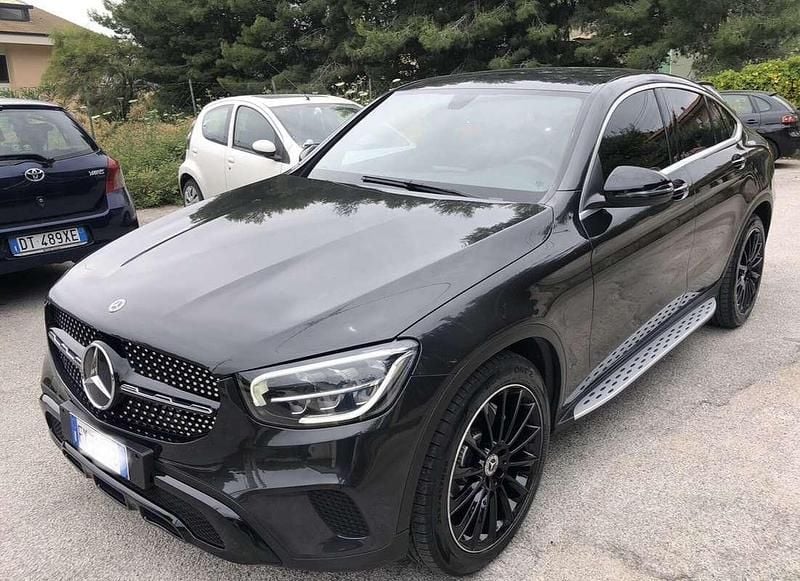 Usata Mercedes GLC220 194 CV (142 kW) 2020 Grigio Coupé