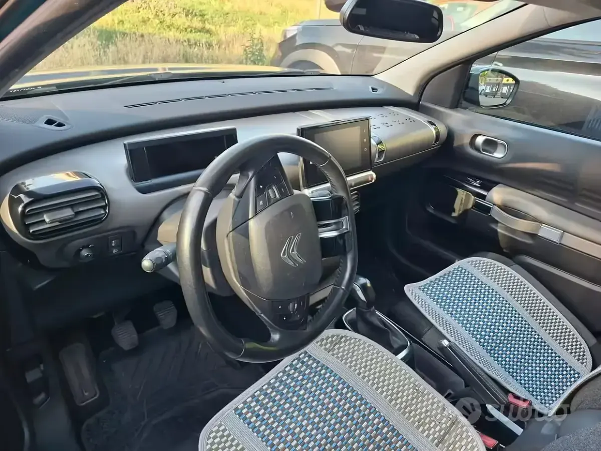 Usata Citroën C4 Cactus 2018 Verde Utilitaria