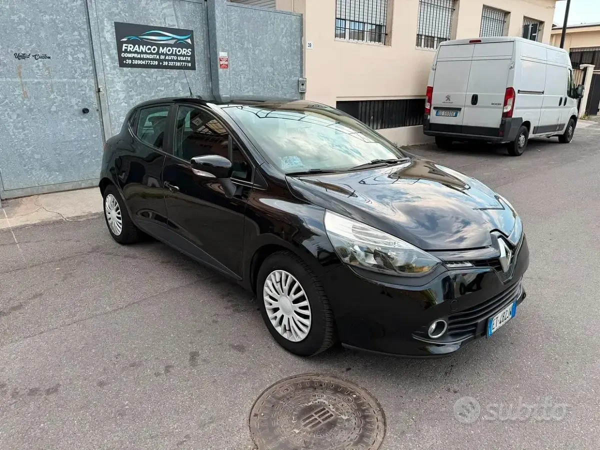 Usata Renault Clio IV 73 CV (53 kW) 2014 Nero Berlina