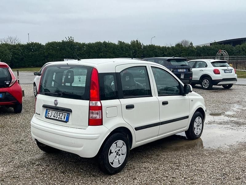 Usata Fiat Panda Emotion 75 CV (55 kW) 2011 Bianco Utilitaria