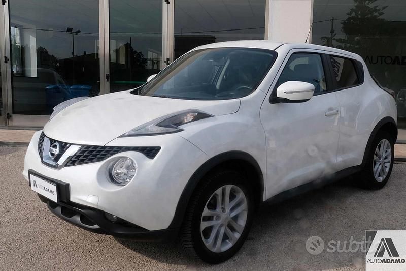 Bianco Usata 2015 Nissan Juke Acenta SUV | 9900 € (Buon prezzo) - Immagine 1/4