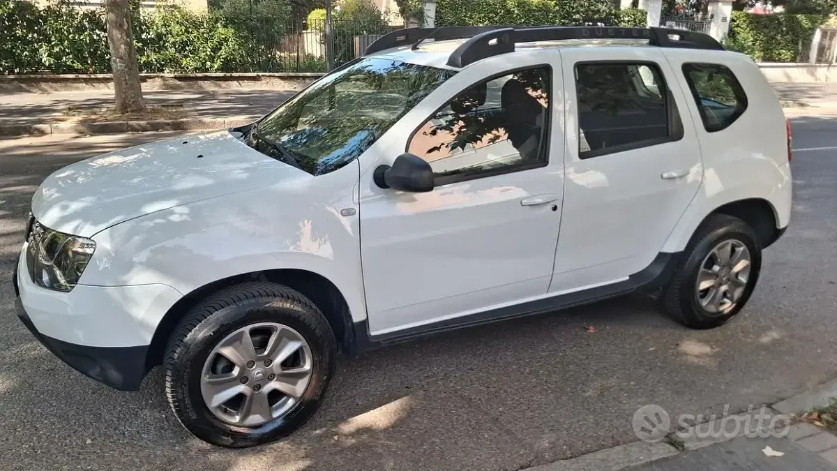 Usata Dacia Duster Lauréate 109 CV (80 kW) 2017 SUV