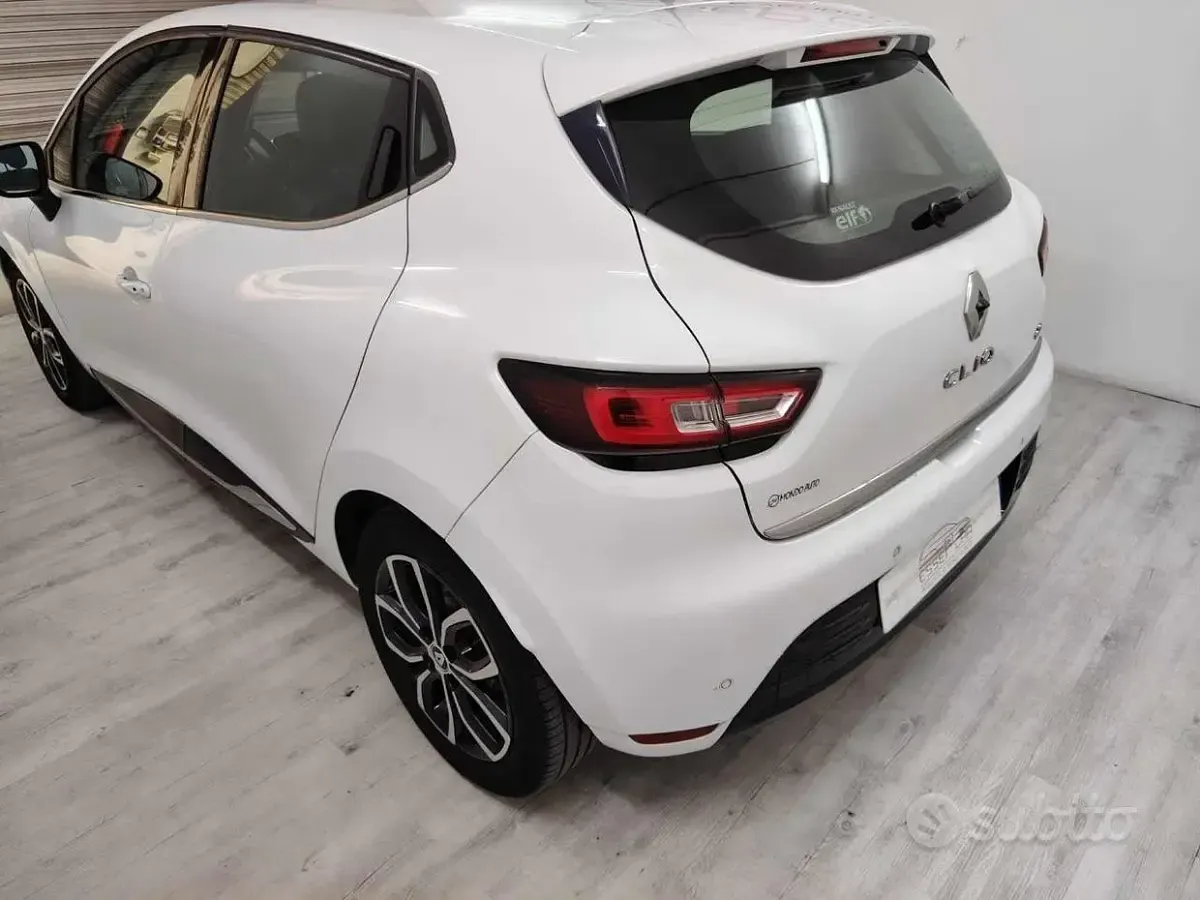 Usata Renault Clio IV 90 CV (66 kW) 2017 Bianco Berlina