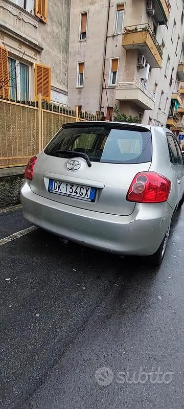 Usata Toyota Auris 126 CV (92 kW) 2006 Utilitaria