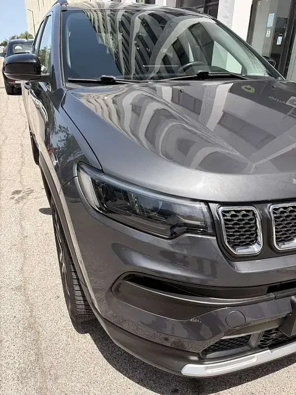 Usata Jeep Compass Limited 131 CV (96 kW) 2022 SUV