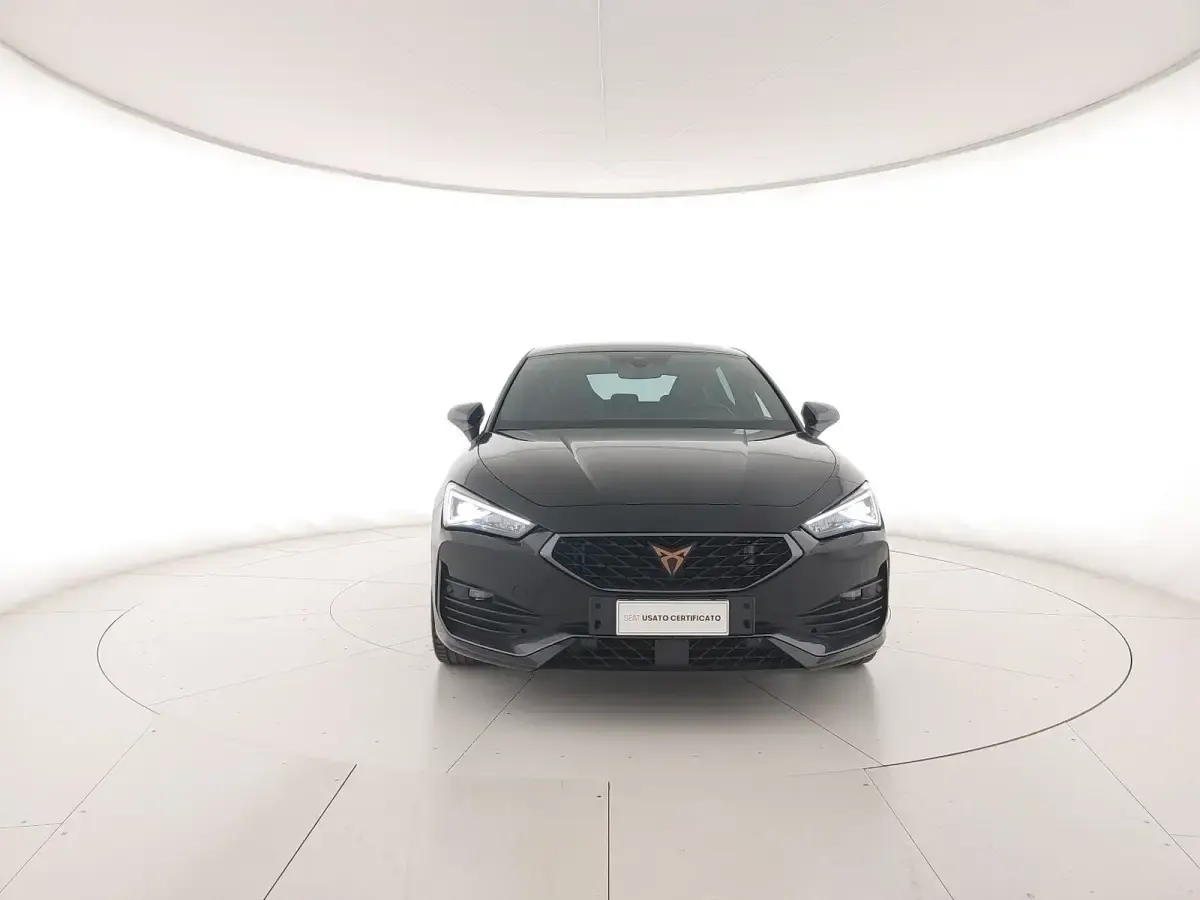 Usata Cupra Leon 150 CV (110 kW) 2023 Nero midnight Berlina