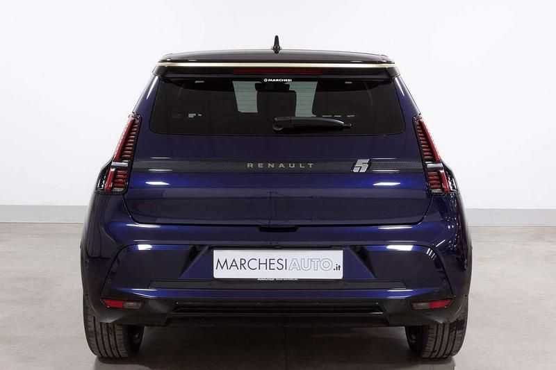 Usata Renault R5 Iconic 110 kW (150 CV) 2024 Blu/azzurro Utilitaria
