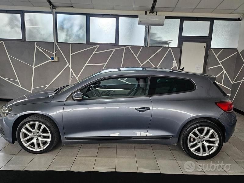 Usata VW Scirocco 160 CV (117 kW) 2009 Blu Coupé