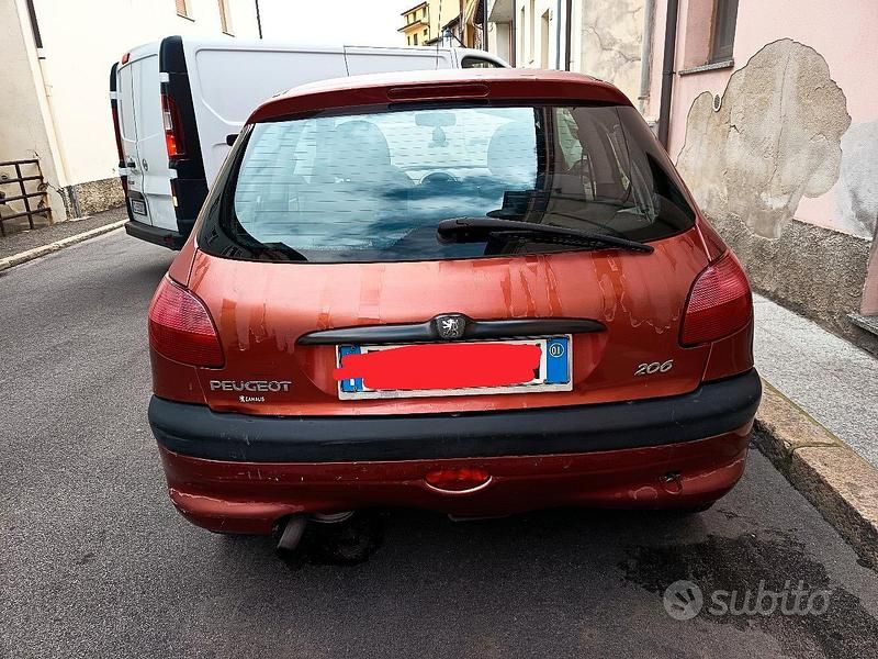 Usata Peugeot 206 60 CV (44 kW) 2001