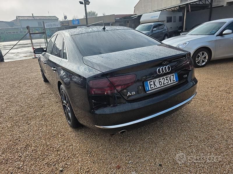 Usata Audi A8 250 CV (183 kW) 2012 Nero Berlina