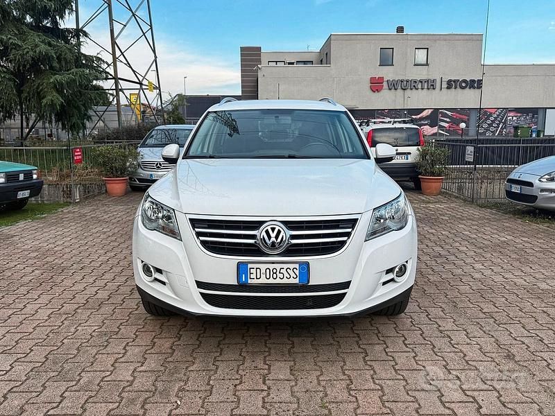 Usata VW Tiguan Sportline 140 CV (102 kW) 2010 Bianco SUV