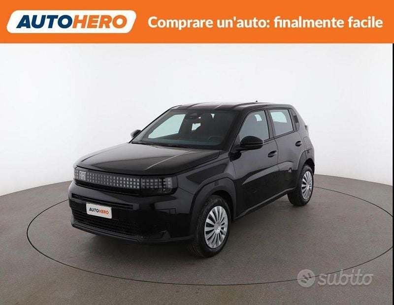 Usata Fiat Grande Panda Icon 110 CV (80 kW) 2025 Nero Utilitaria