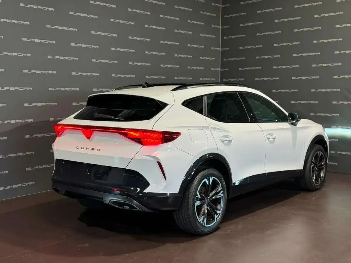 Usata Cupra Formentor 150 CV (110 kW) 2025 Bianco SUV