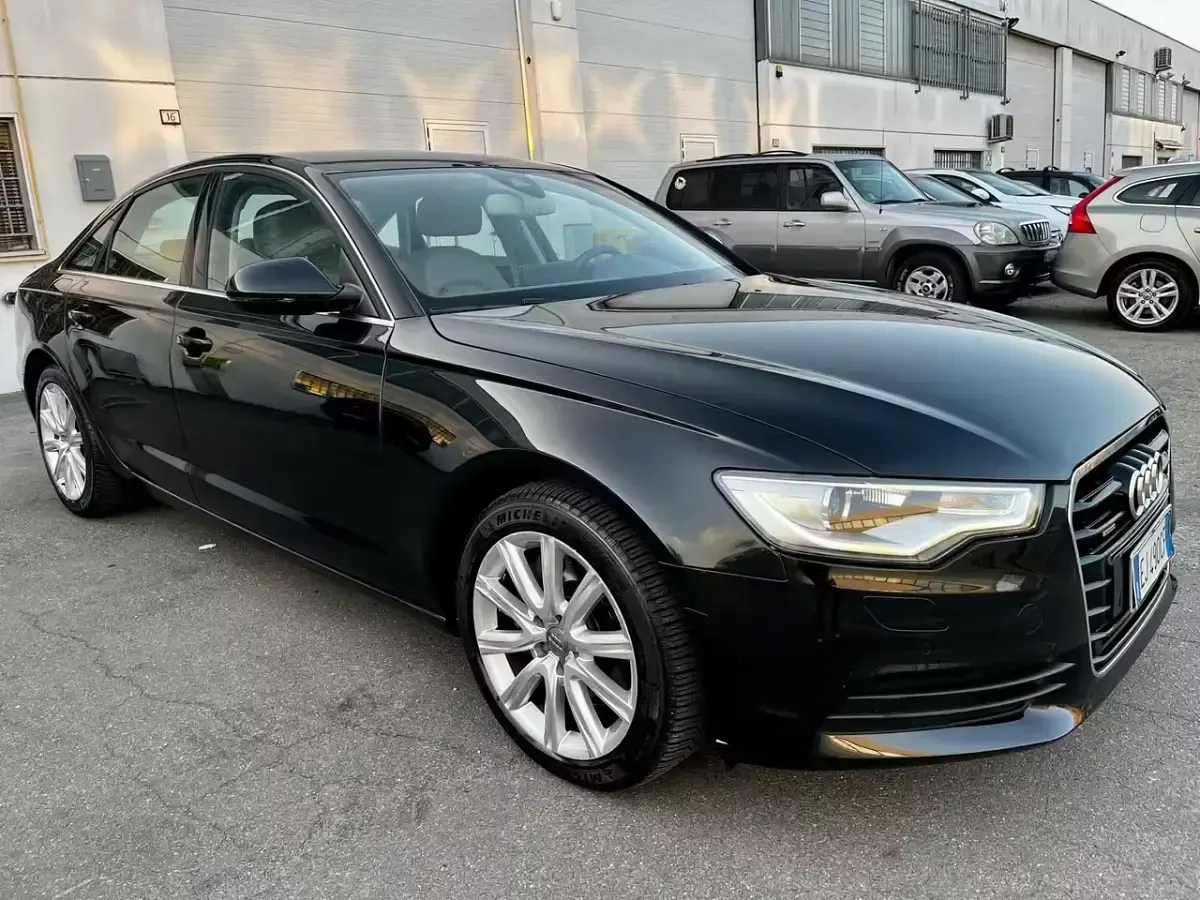 Usata Audi A6 Ambiente 245 CV (180 kW) 2011 Nero Berlina