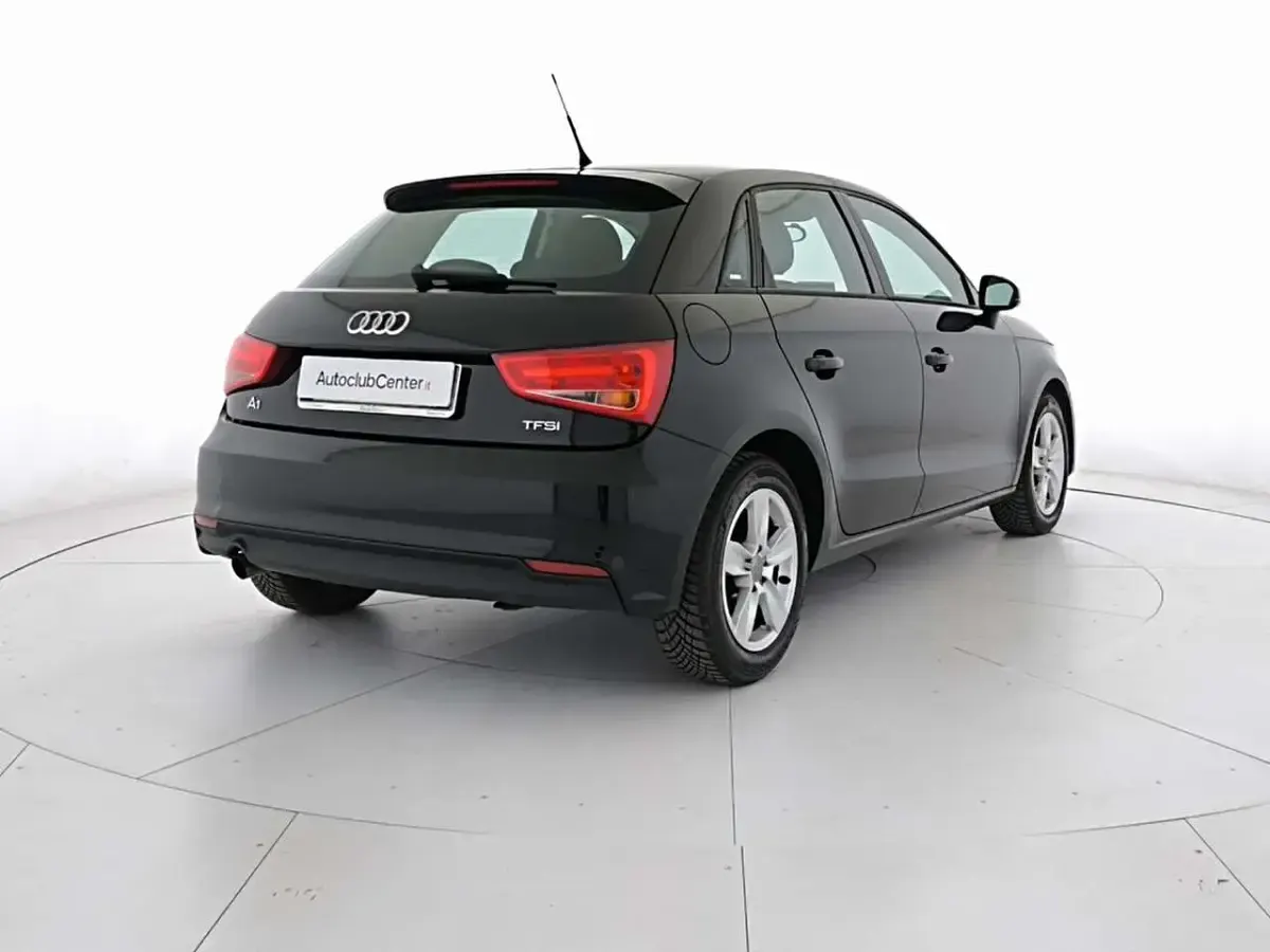 Usata Audi A1 Sportback 95 CV (69 kW) 2015 Nero Utilitaria