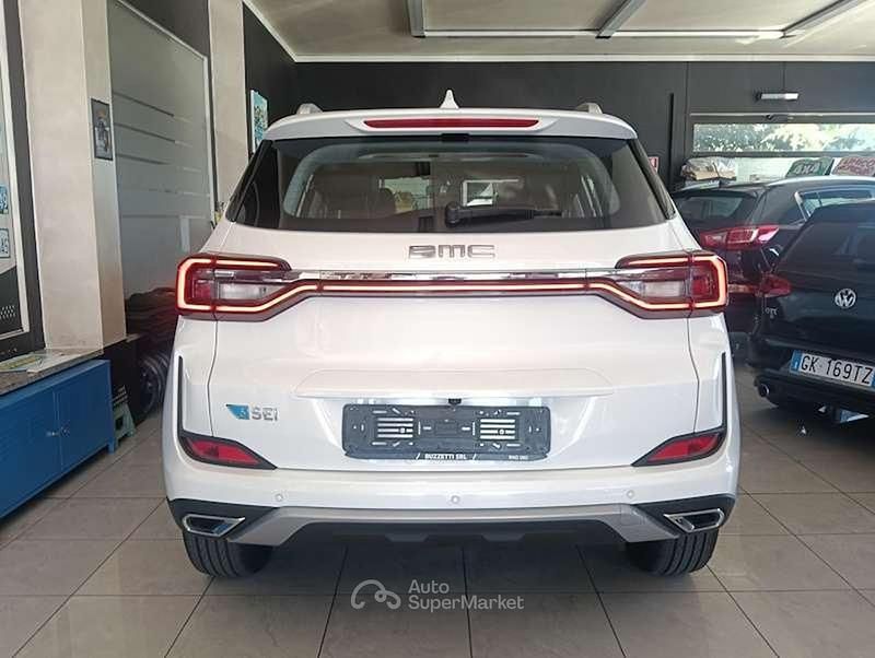 Nuova EMC SEI 113 CV (83 kW) 2026 Bianco SUV