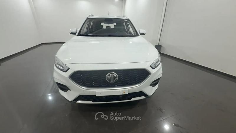 Usata MG ZS Comfort 106 CV (77 kW) 2023 Bianco SUV
