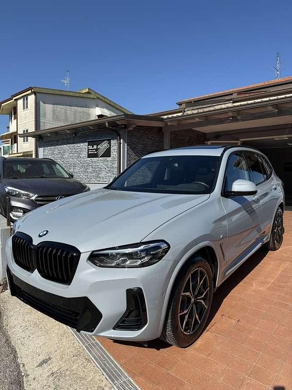 Grigio Usata 2023 BMW X3 M Sport SUV | 44.900 € (Buon prezzo) - Immagine 1/4