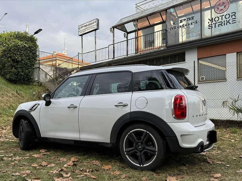 Usata Mini Cooper SD Countryman 143 CV (105 kW) 2014 Bianco SUV
