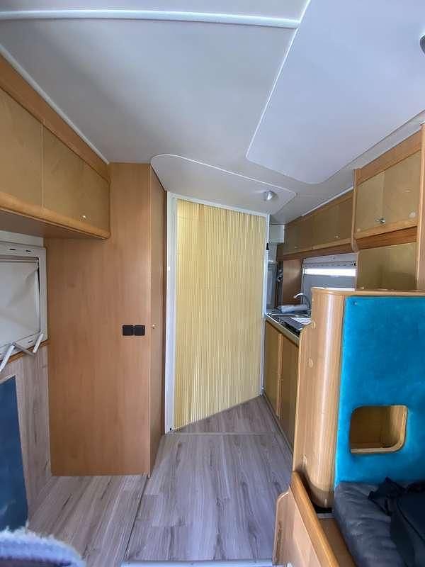 Usata Iveco Daily 245 CV (180 kW) 2000 Monovolume