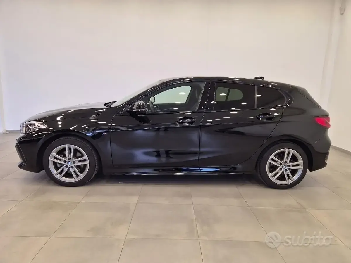 Usata BMW 118 M Sport 136 CV (100 kW) 2024 Vari colori Berlina