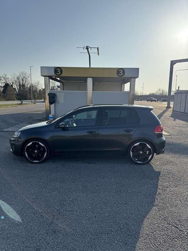 Usata VW Golf VI GTI 211 CV (155 kW) 2011 Utilitaria