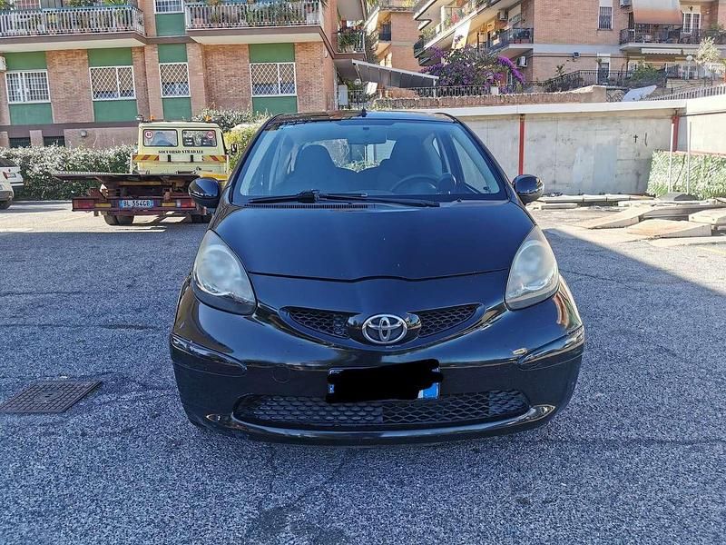 Nero Usata 2006 Toyota Aygo Sol Due volumi | 1600 € (Ottimo prezzo) - Immagine 1/4