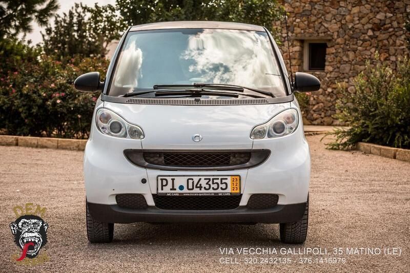 Bianco Usata 2015 Smart ForTwo Coupé Coupé | 5900 € (Buon prezzo) - Immagine 1/4