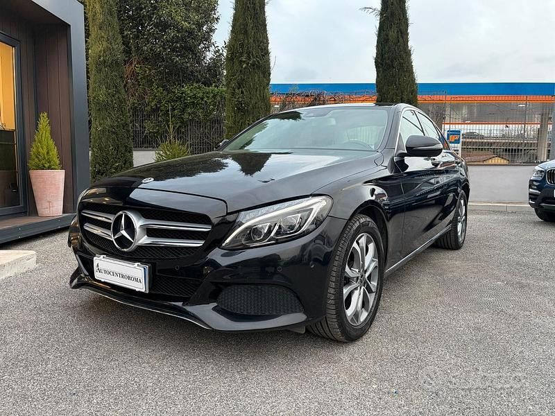 Usata Mercedes C220 Premium 170 CV (125 kW) 2018 Nero Berlina