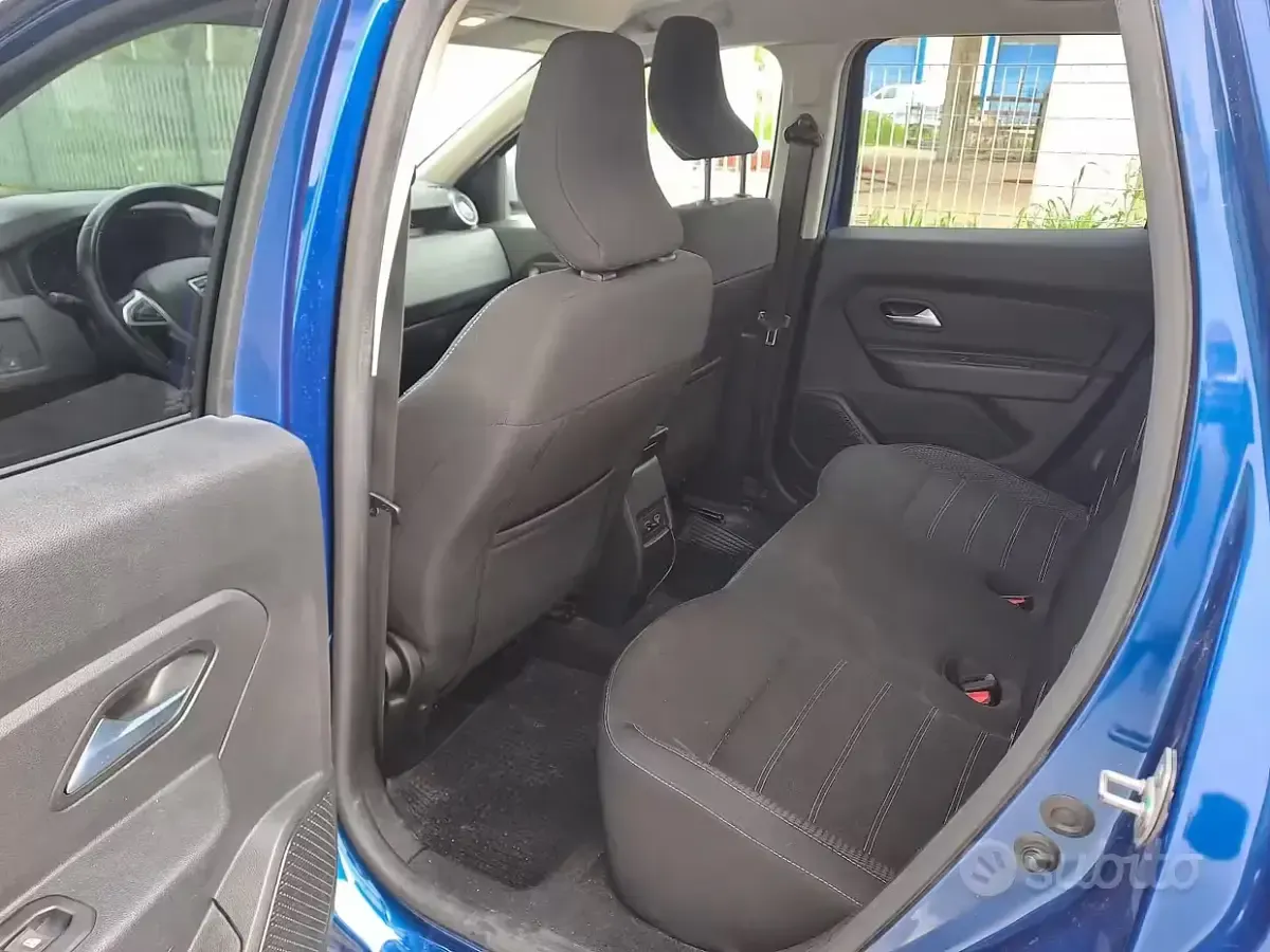 Usata Dacia Duster 101 CV (74 kW) 2022 Blu SUV