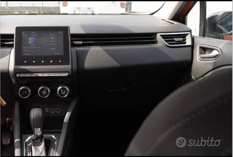 Usata Renault Clio V 91 CV (66 kW) 2023 Utilitaria