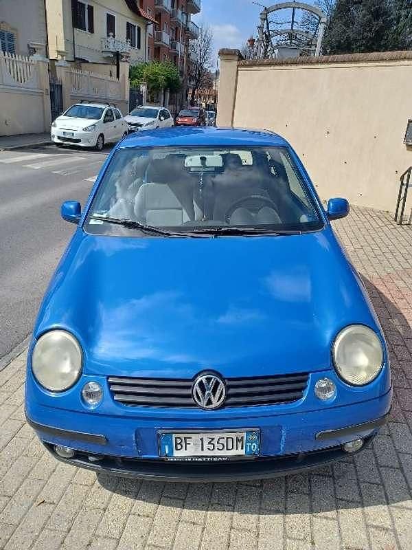 Usata VW Lupo Highline 75 CV (55 kW) 1999 Blu/azzurro Utilitaria
