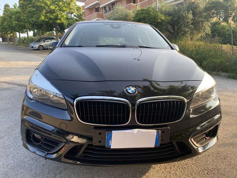Usata 2014 BMW 218 Active Tourer Advantage Monovolume | 7500 € (Super prezzo) - Immagine 1/4