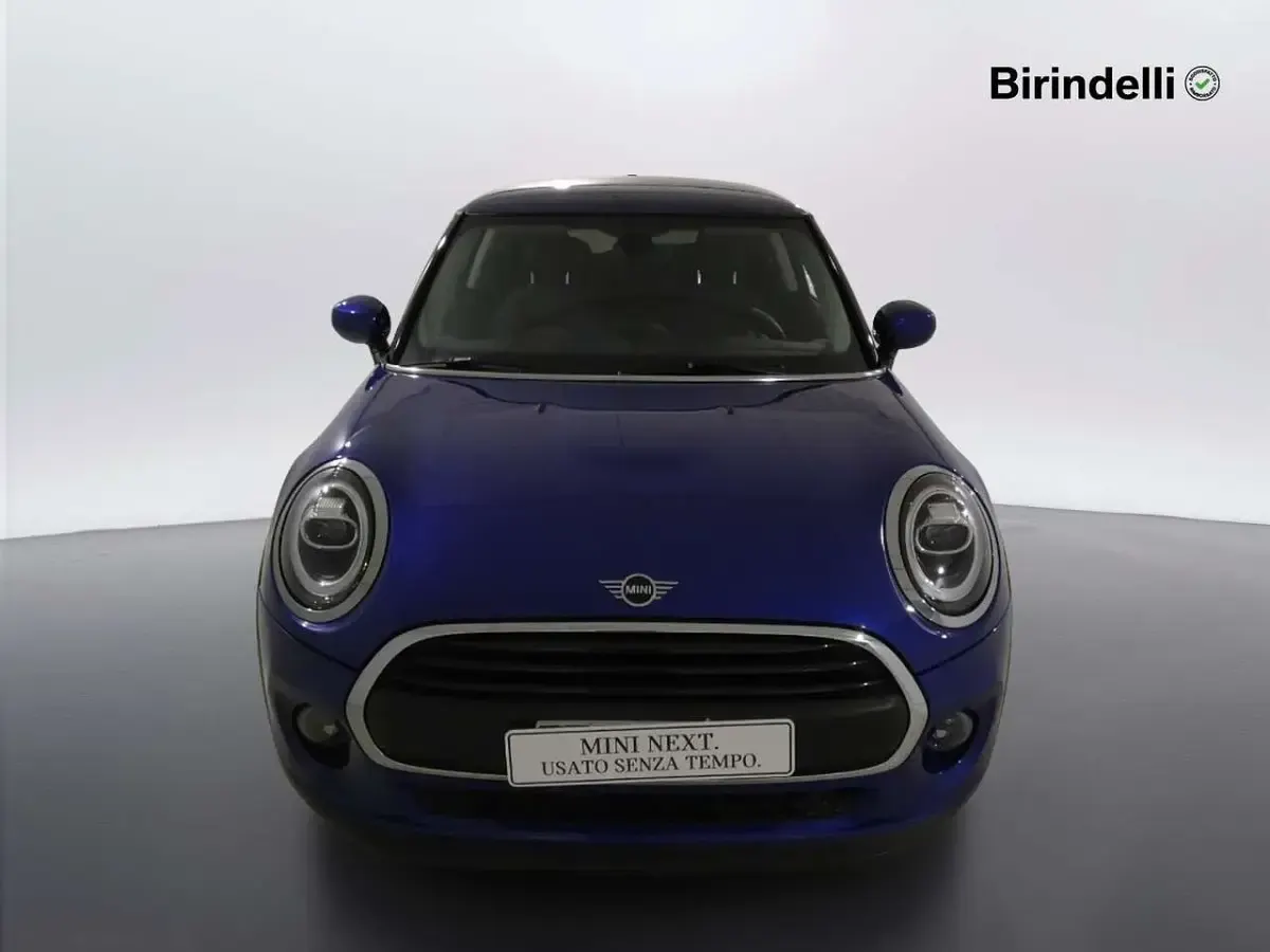 Usata Mini ONE 75 CV (55 kW) 2020 Starlight blue Utilitaria